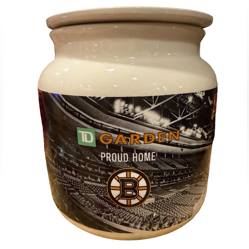 Boston Bruins Boston Celtic TD Garden Ceramic Collectible Cookie Jar
